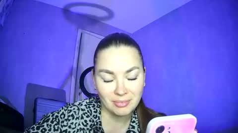 AlicexFresh online show from 10-26-25, 06:25