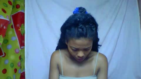 Snapshot of alicia9794 chatting on 05-06-26, 06:30 alicia9794 online show from 05-06-26, 06:30