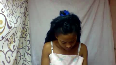 Snapshot of alicia9794 chatting on 06-07-26, 10:41 alicia9794 online show from 06-07-26, 10:41