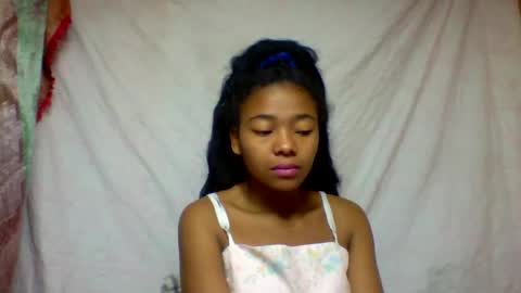 Snapshot of alicia9794 chatting on 07-09-26, 01:53 alicia9794 online show from 07-09-26, 01:53