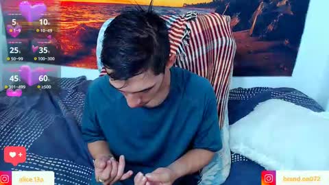 Snapshot of alicia_and_brandon chatting on 02-08-25, 02:58 CATALINA Y ANDRES online show from 02-08-25, 02:58