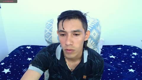 Snapshot of alicia_and_brandon chatting on 05-21-26, 06:59 CATALINA Y ANDRES online show from 05-21-26, 06:59