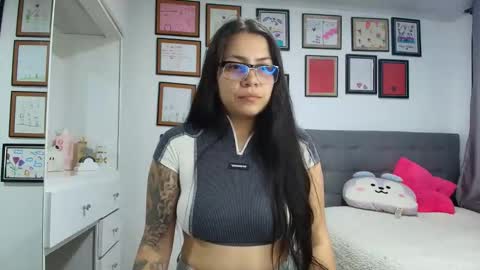 alicia_rainbow online show from 04-08-26, 02:44