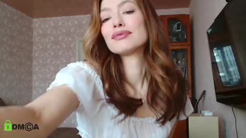 Alicia online show from 02-21-25, 04:29