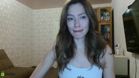 Alicia online show from 09-08-25, 04:06