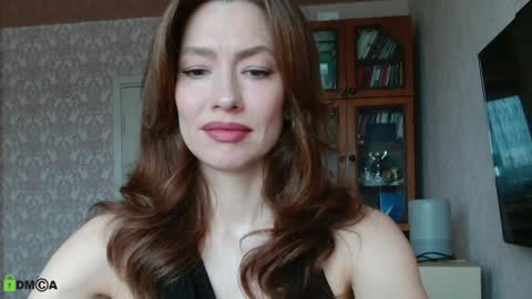 Alicia online show from 04-06-26, 04:10