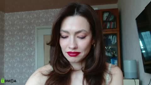 Snapshot of alicia_savory chatting on 05-13-26, 06:55 Alicia online show from 05-13-26, 06:55
