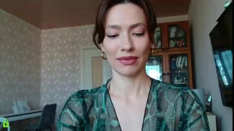 Snapshot of alicia_savory chatting on 07-23-26, 04:54 Alicia online show from 07-23-26, 04:54