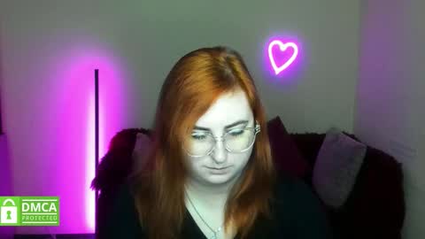 Snapshot of aliciaaared_kis chatting on 11-09-25, 06:33 Alicia online show from 11-09-25, 06:33