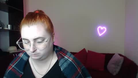 Alicia online show from 11-12-25, 07:09