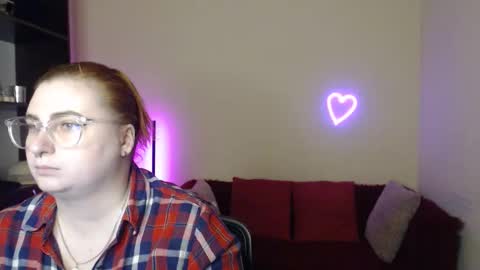 Alicia online show from 11-20-25, 12:27