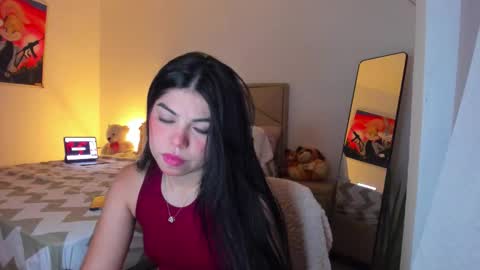 Snapshot of aliciabiden chatting on 12-21-25, 04:52 aliciabiden online show from 12-21-25, 04:52