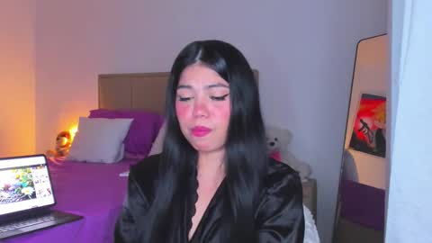 Snapshot of aliciabiden chatting on 02-04-26, 01:00 aliciabiden online show from 02-04-26, 01:00