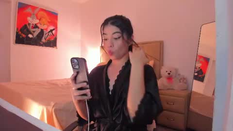 Snapshot of aliciabiden chatting on 07-10-26, 05:59 aliciabiden online show from 07-10-26, 05:59
