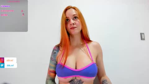 Snapshot of aliciakozlov chatting on 02-20-26, 07:47 aliciakozlov online show from 02-20-26, 07:47