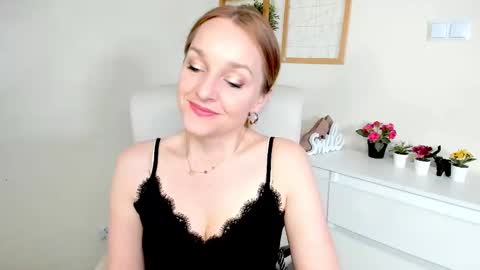 Alicia online show from 04-16-26, 06:47