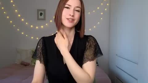 Snapshot of alicianoveli chatting on 06-24-26, 04:22 alicianoveli online show from 06-24-26, 04:22