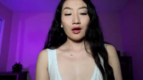 Snapshot of aliciaz3 chatting on 11-02-25, 02:08 Alicia Hebi online show from 11-02-25, 02:08