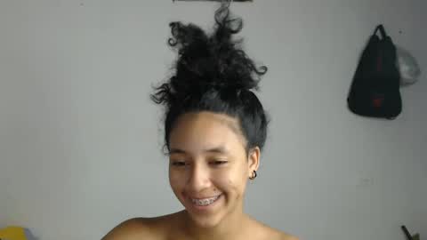 Snapshot of alicie_sexy_hot_20 chatting on 01-29-25, 08:51 ana online show from 01-29-25, 08:51