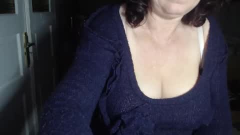 Alidue online show from 09-30-25, 07:41