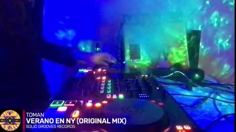 Snapshot of alien8720 chatting on 09-26-25, 06:56 busco rockera online show from 09-26-25, 06:56