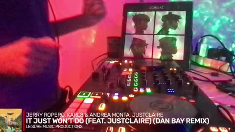 Snapshot of alien8720 chatting on 10-29-25, 08:54 busco rockera online show from 10-29-25, 08:54