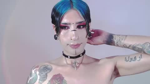     online show from 02-02-25, 04:15