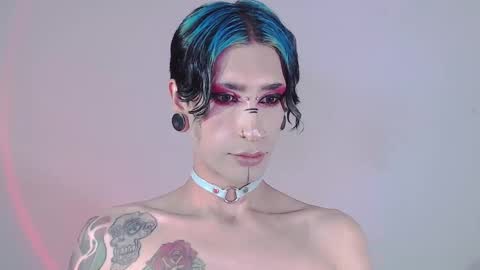     online show from 02-25-25, 11:00