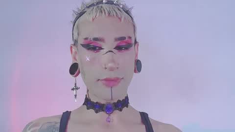     online show from 04-03-26, 11:58