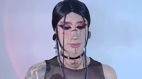     online show from 06-05-26, 11:32
