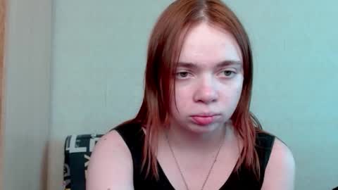 Snapshot of aliiice_stone chatting on 02-10-26, 11:36 Alice online show from 02-10-26, 11:36