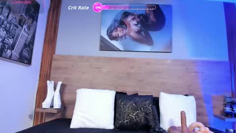 Alisson online show from 03-18-26, 12:19