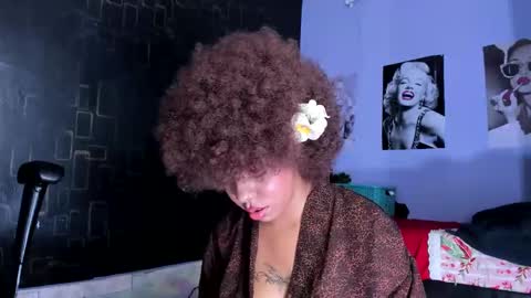 Snapshot of alika01_ chatting on 02-15-25, 04:12 alika online show from 02-15-25, 04:12