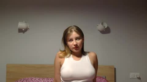 Snapshot of alina_007_007 chatting on 06-22-26, 06:38 alina_007_007 online show from 06-22-26, 06:38