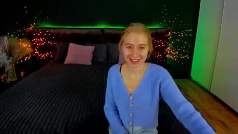 Alina online show from 09-20-25, 05:41