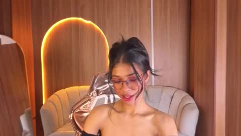 alina_b_ online show from 03-20-26, 08:25