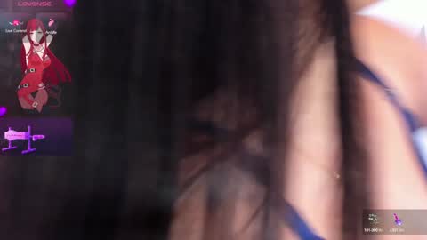 Snapshot of alina_cute18 chatting on 01-10-25, 11:43 alina online show from 01-10-25, 11:43