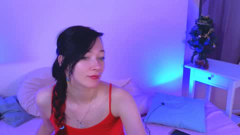 Snapshot of alina_cute_ chatting on 12-27-24, 05:05 Alina online show from 12-27-24, 05:05