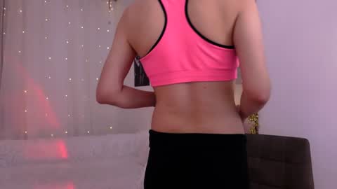 Snapshot of alina_cute_ chatting on 01-07-25, 03:23 Alina online show from 01-07-25, 03:23