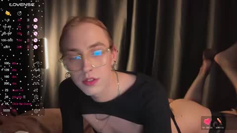 Snapshot of alina_flow chatting on 02-26-25, 11:59 Alexa online show from 02-26-25, 11:59