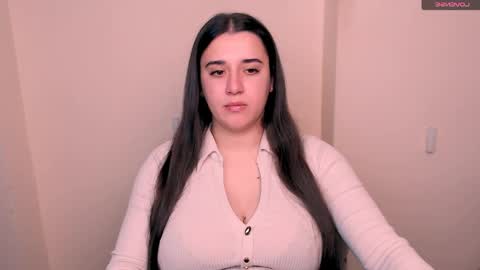 Snapshot of alinaasti_ chatting on 04-29-26, 07:34 Alina online show from 04-29-26, 07:34
