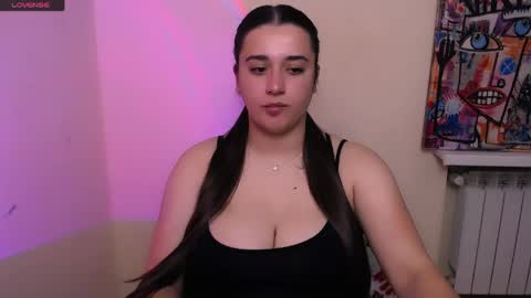 Snapshot of alinaasti_ chatting on 05-06-26, 07:24 Alina online show from 05-06-26, 07:24