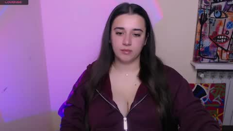 Snapshot of alinaasti_ chatting on 05-15-26, 07:48 Alina online show from 05-15-26, 07:48