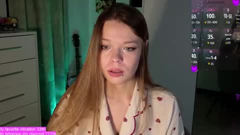 Alina and Ben online show from 09-15-25, 07:36