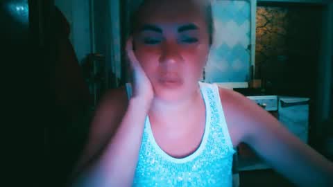 Snapshot of alinafrey_ chatting on 07-04-26, 05:41 Alina online show from 07-04-26, 05:41