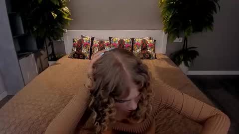 Snapshot of alinalemon chatting on 11-26-25, 08:54 Alina online show from 11-26-25, 08:54