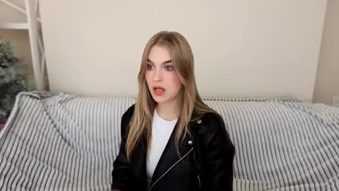 Alina online show from 03-11-26, 09:32