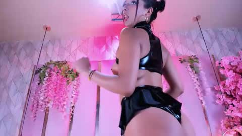   online show from 03-28-26, 03:55