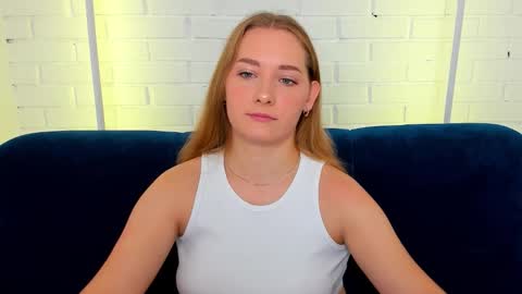 alinawise online show from 09-10-25, 01:16