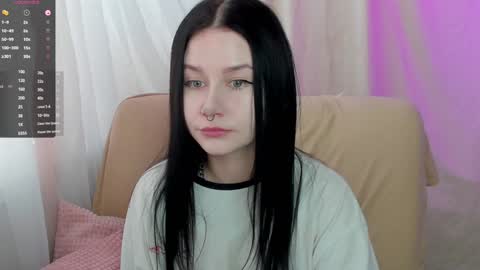 Snapshot of alinegreeeen chatting on 01-30-25, 06:56 Aline Greeeen online show from 01-30-25, 06:56